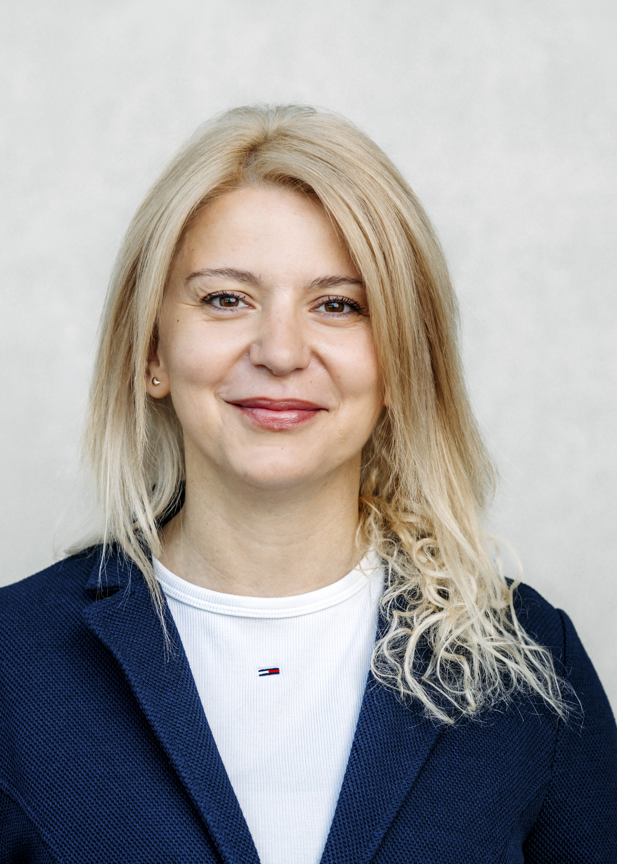 elena-papoyan